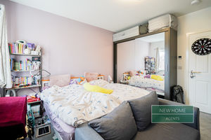 Photo 16- click for photo gallery